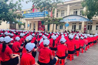 Tuyên truyền quán triệt, quản lý, theo dõi, nắm bắt tình hình  chính trị tư tưởng, đạo đức đối với cán bộ quản lý, giáo viên, nhân viên và học sinh tại Trường Tiểu học Trác Văn, phường Duy Tiên, tỉnh Ninh Bình